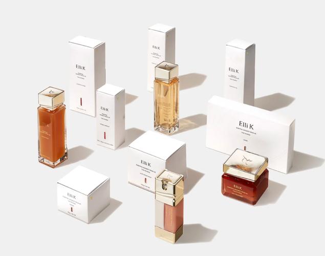 化妆品产品包装印刷 elli k 是一个源自美国的高端护肤品牌,以其独特
